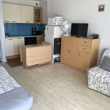 شقة 4 Pers Avec Piscine Et Terrasse, Port Camargue - Fr-1-250-167 لو غراو دو روا