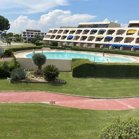 4 Pers Avec Piscine Et Terrasse, Port Camargue - Fr-1-250-167 Apartment